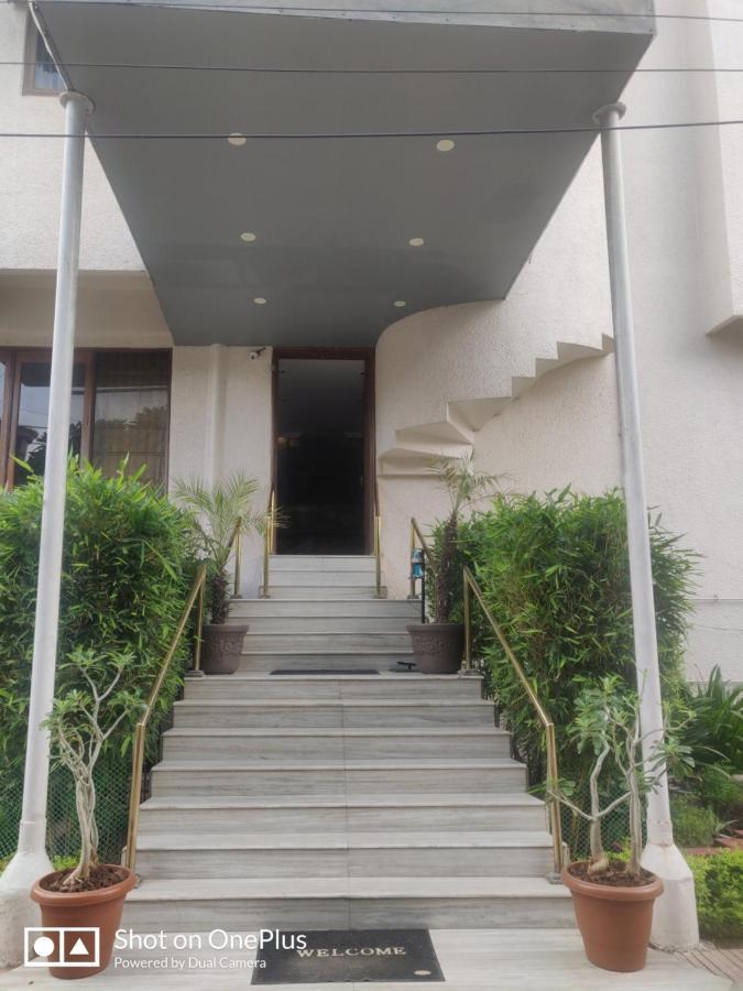 Hotel Grg Βαντοντάρα Εξωτερικό φωτογραφία